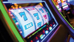 Live Casino dengan dealer asli dan banyak pilihan permainan tersedia di sgp77